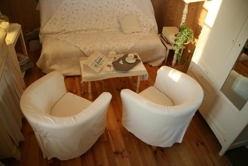 Chambres "Au Jardin" 비스카로세 객실 사진